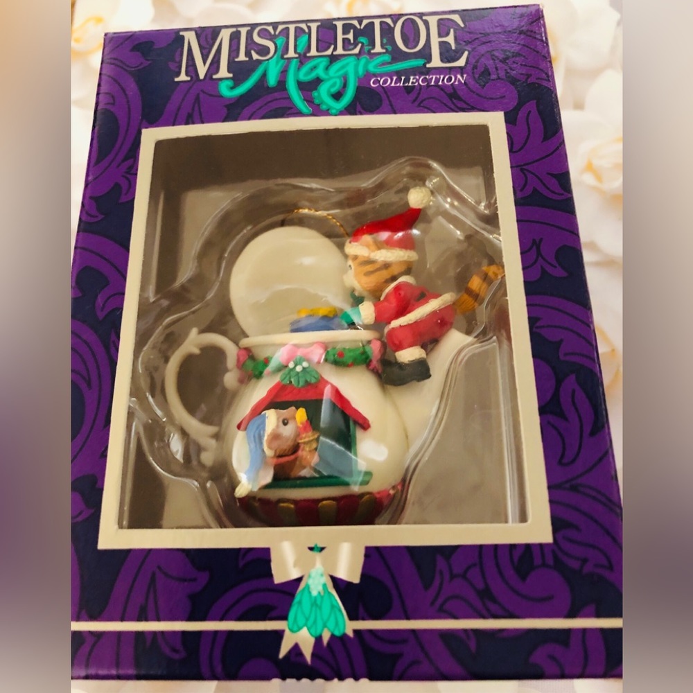 Vintage Lustre Cat and Mouse Teapot Christmas Ornament - 1995, NWT